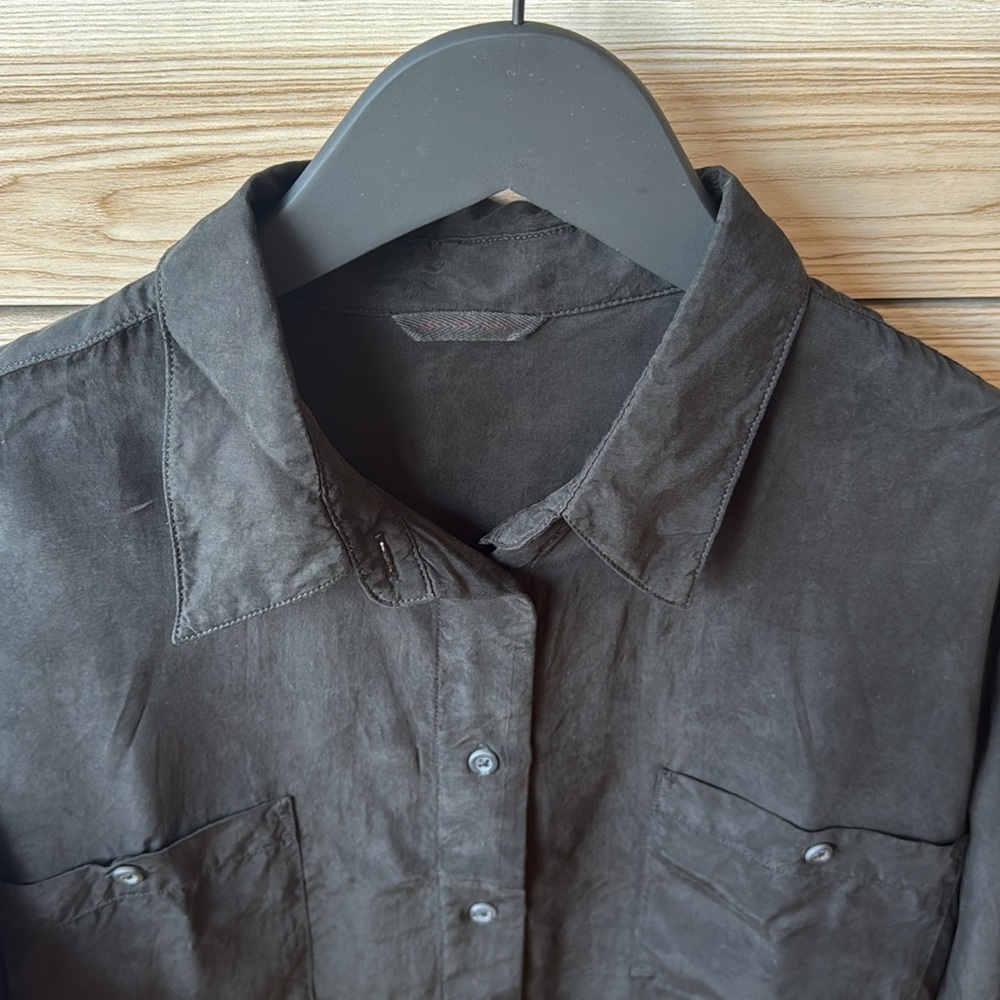 Left On Friday Day Trip Button Down - Picture 6 of 9